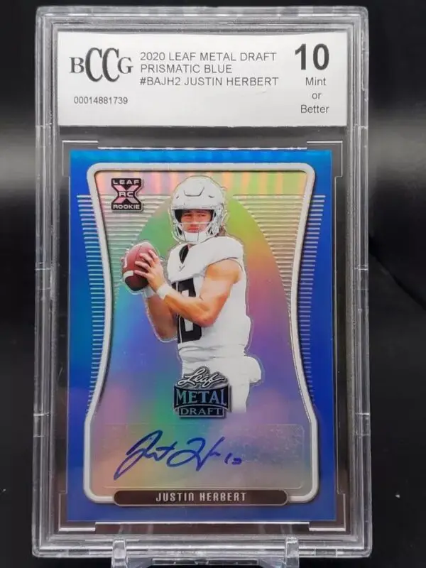 Justin Herbert 2020 Leaf Metal Draft Prismatic Blue RC Auto /35 Oregon Ducks BCCG 10