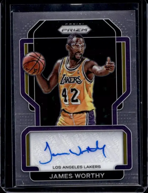 James Worthy 2021-22 Panini Prizm Signatures Auto Los Angeles Lakers SG-JWT