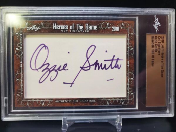 Ozzie Smith 2018 Leaf Heroes of the Game Cut Auto St. Louis Cardinals