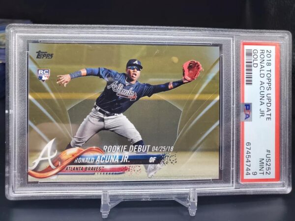 Ronald Acuna Jr 2018 Topps Update RC Debut Gold /2018 Atlanta Braves US252 PSA 9