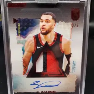 Zach Lavine 2023-24 Topps 3 Red Relic Auto /5 Chicago Bulls RP-ZL