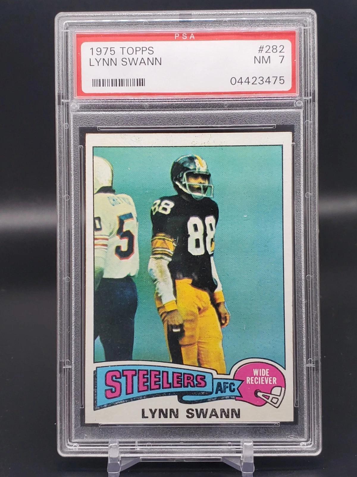 Lynn Swann 1975 Topps Pittsburgh Steelers 282 PSA 7
