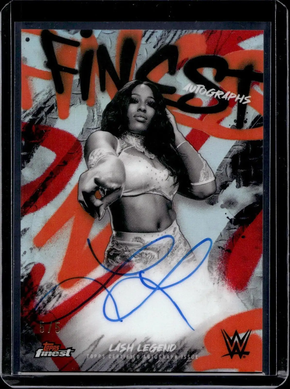 Lash Legend 2025 Topps Finest WWE Red Auto /5 FA-LLD