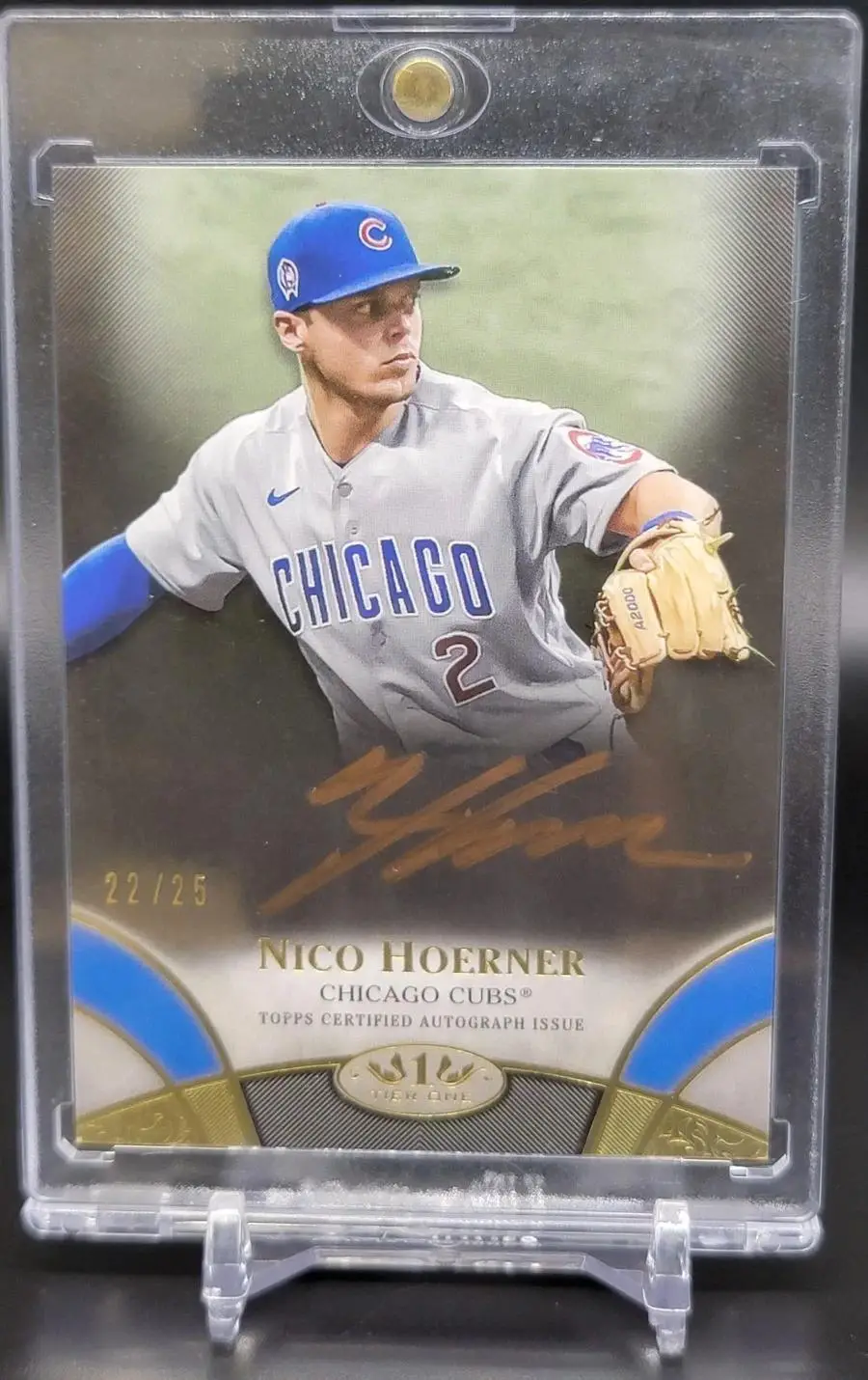 Nico Hoerner 2021 Topps Tier One Auto /25 Chicago Cubs BOA-NHO