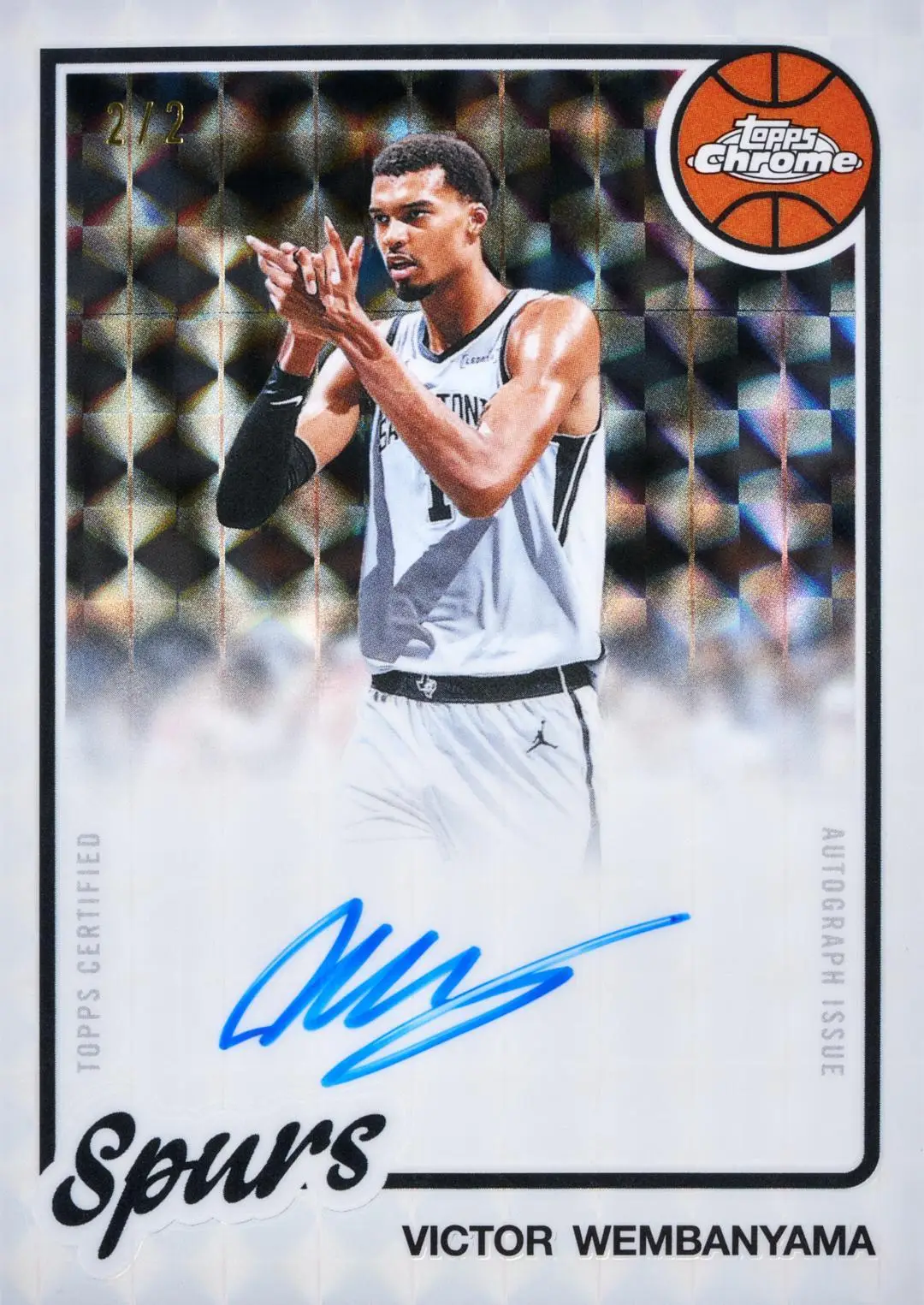 2025-26 Topps Chrome Update Basketball Hobby Jumbo Box (Pre-Sell) - Image 4