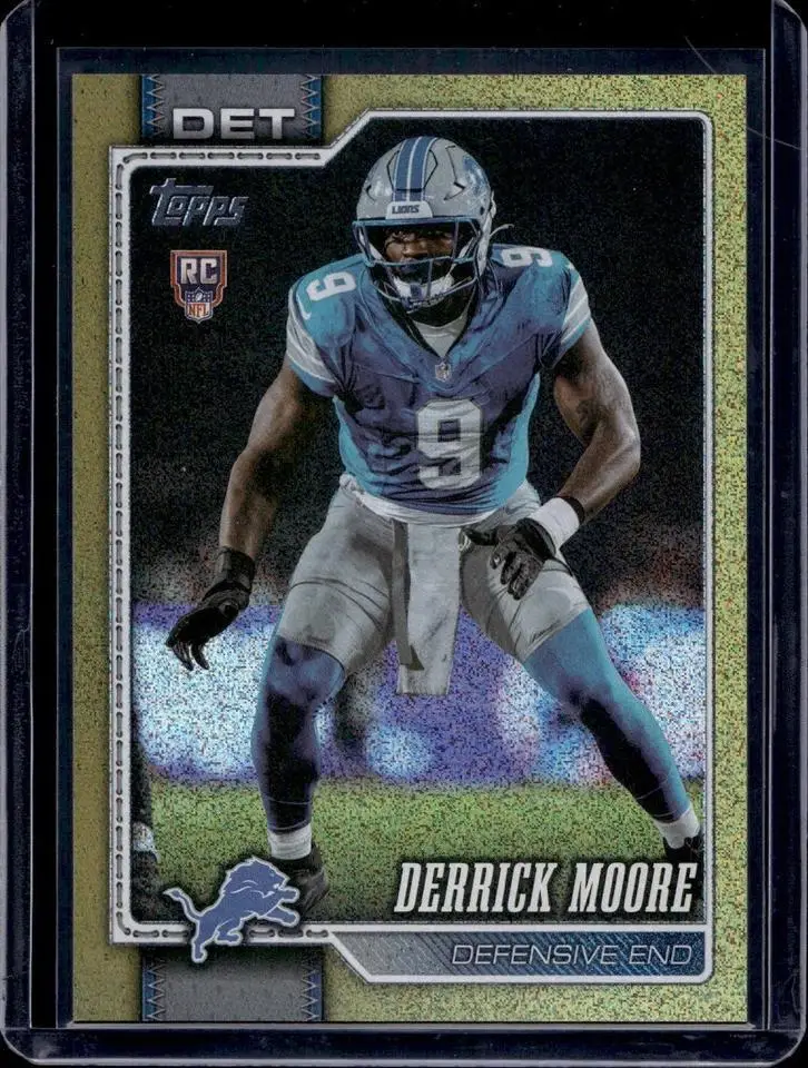 Derrick Moore 2026 Topps Flagship Gold Sandglitter /50 Detroit Lions 317