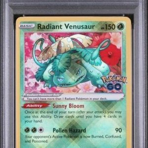 Radiant Venusaur Pokemon GO 004/078 PSA 8